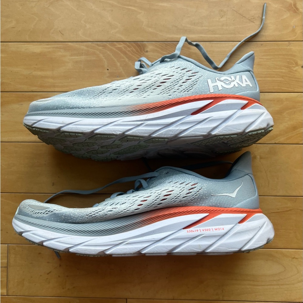 Clifton 8 - Size 9 WIDE | Like New